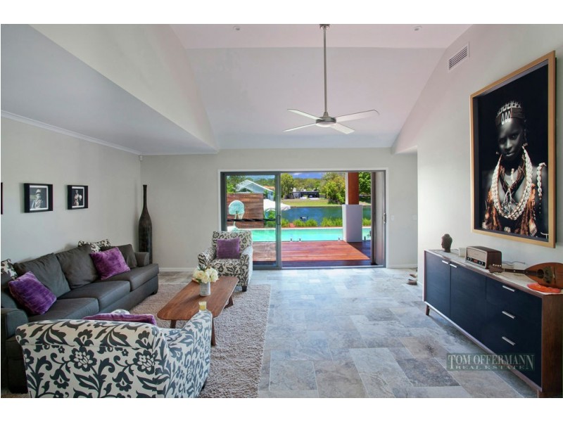 8 Masthead Quay, Noosa Waters QLD 4566