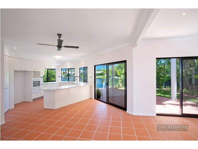 4 Masthead Quay, Noosa Waters QLD 4566