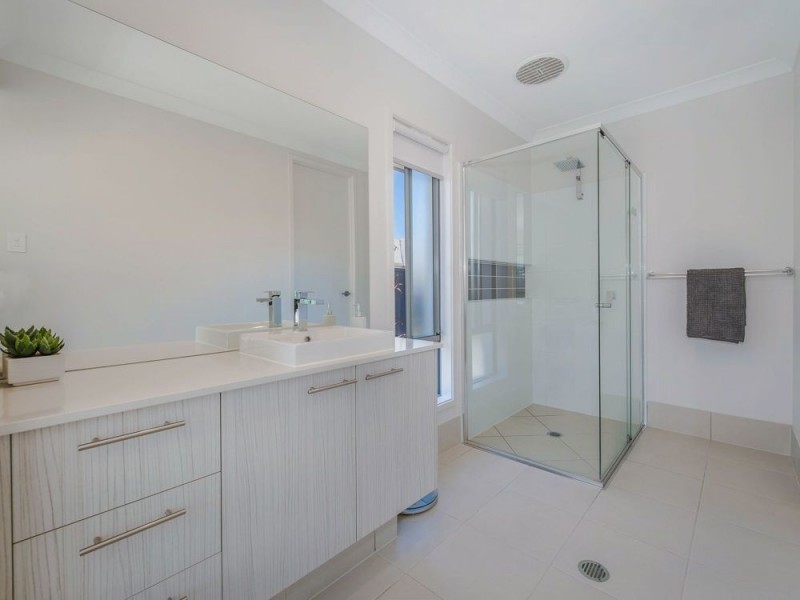 4 Blue Gum Road, Noosa Heads QLD 4567