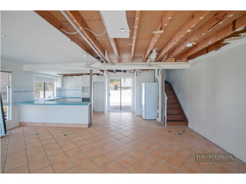 1/43 Sobraon St, Sunrise Beach QLD 4567