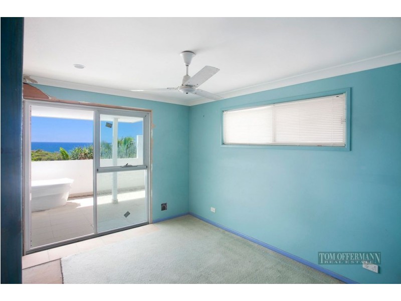 1/43 Sobraon St, Sunrise Beach QLD 4567