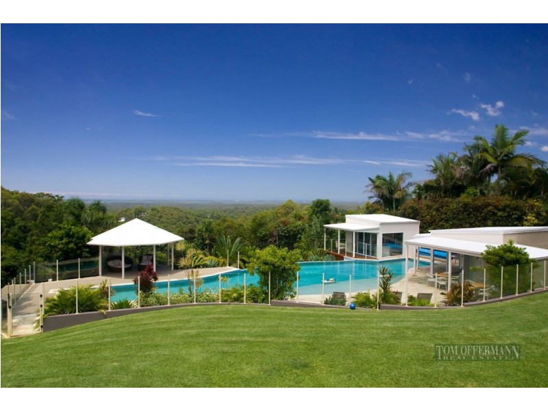 8 Upland Court, Tinbeerwah QLD 4563