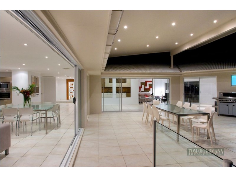 8 Upland Court, Tinbeerwah QLD 4563