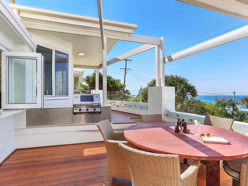 16 Corsair Crescent, Sunrise Beach QLD 4567