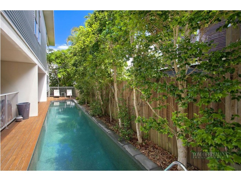 2/7 Weyba St, Sunshine Beach QLD 4567