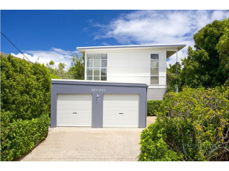 2/7 Weyba St, Sunshine Beach QLD 4567