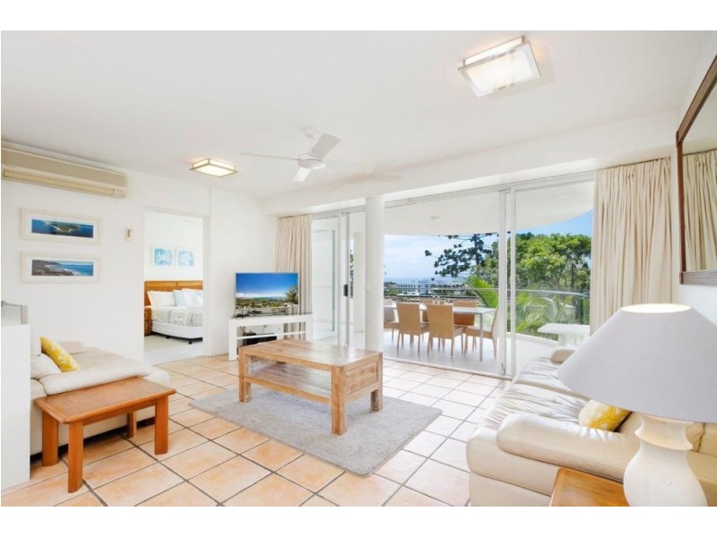 4/2 Noosa Drive, Noosa Heads QLD 4567