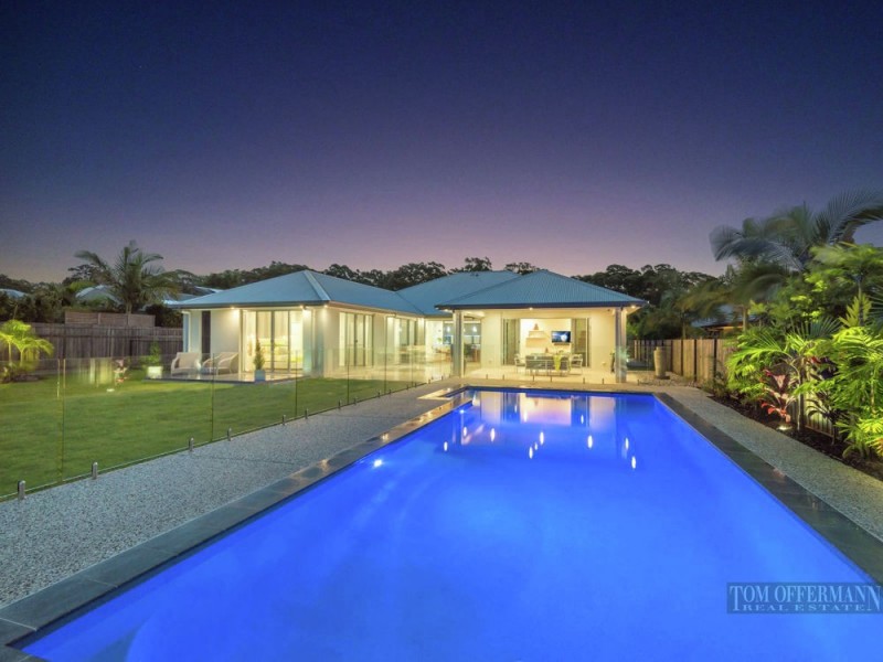 18 Attenuatta Place, Noosaville QLD 4566