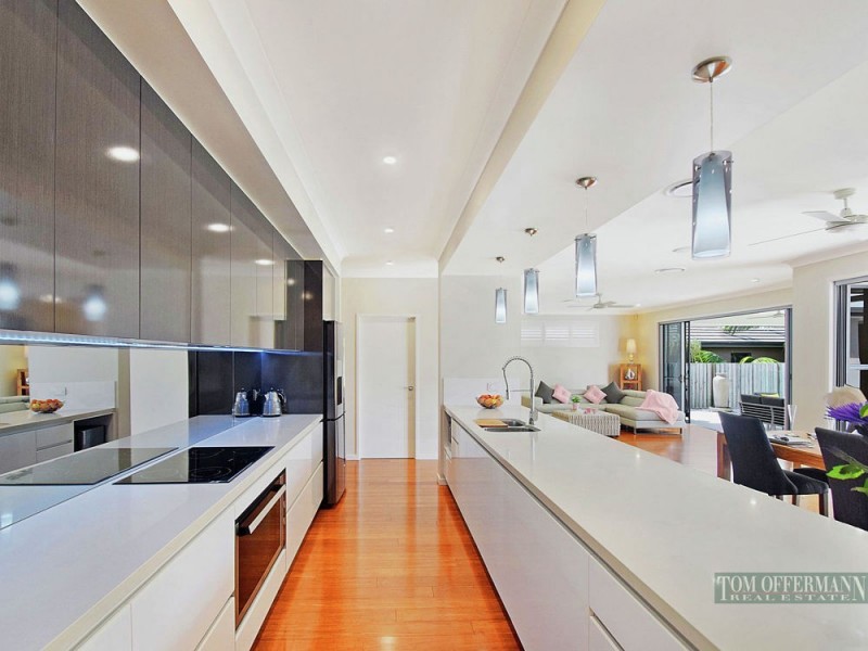 18 Attenuatta Place, Noosaville QLD 4566