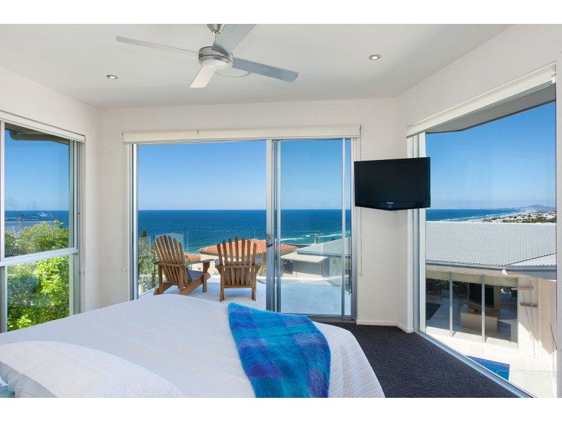 9 Kiamba Court, Sunshine Beach QLD 4567
