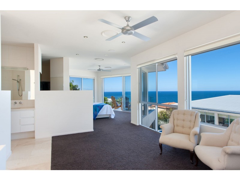 9 Kiamba Court, Sunshine Beach QLD 4567