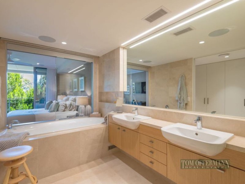 17/10 Serenity Close, Noosa Heads QLD 4567