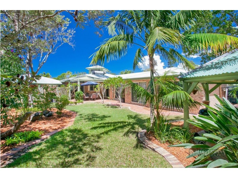 40 Seacove Court, Noosa Waters QLD 4566