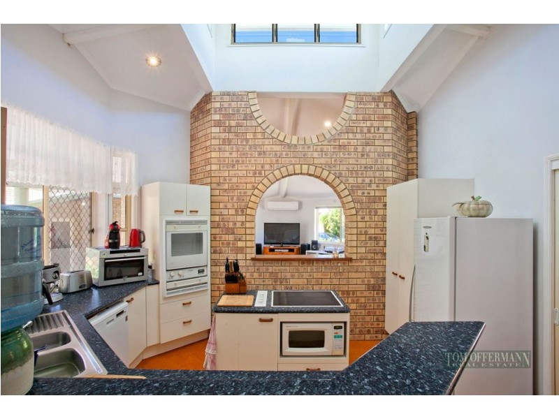 40 Seacove Court, Noosa Waters QLD 4566