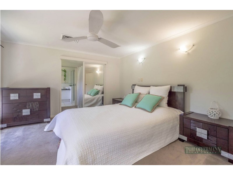 2 Samara Place, Noosa Heads QLD 4567