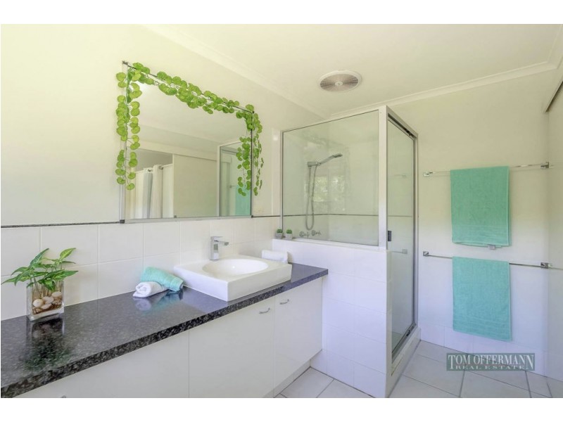 2 Samara Place, Noosa Heads QLD 4567