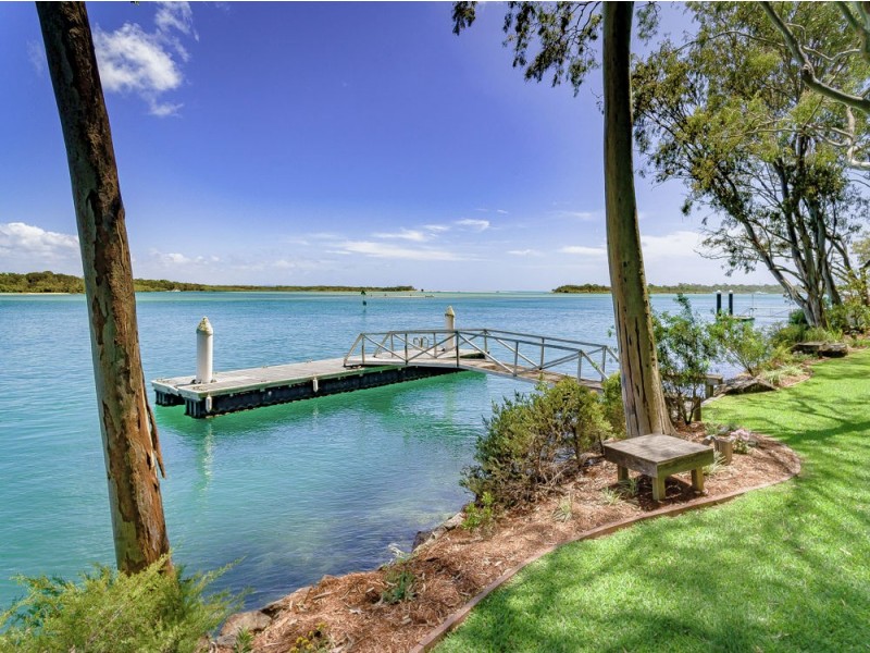 4/3 Russell St, Noosaville QLD 4566