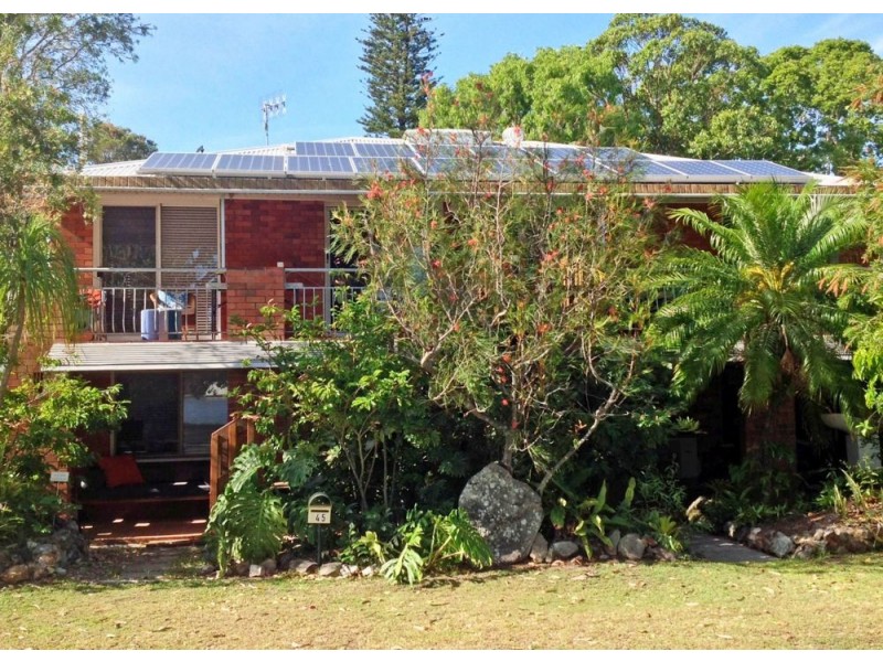 45 Hilton Esplanade, Tewantin QLD 4565