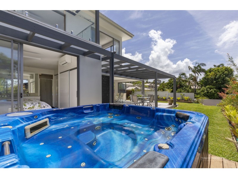 2/3 Riverstone Court, Tewantin QLD 4565