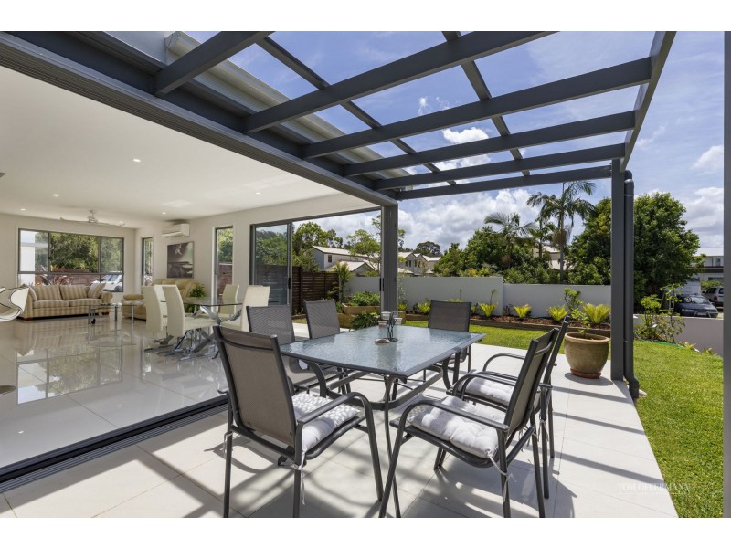 2/3 Riverstone Court, Tewantin QLD 4565