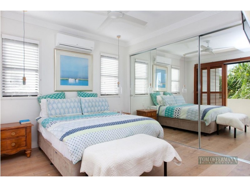 14 Captains Court, Sunrise Beach QLD 4567