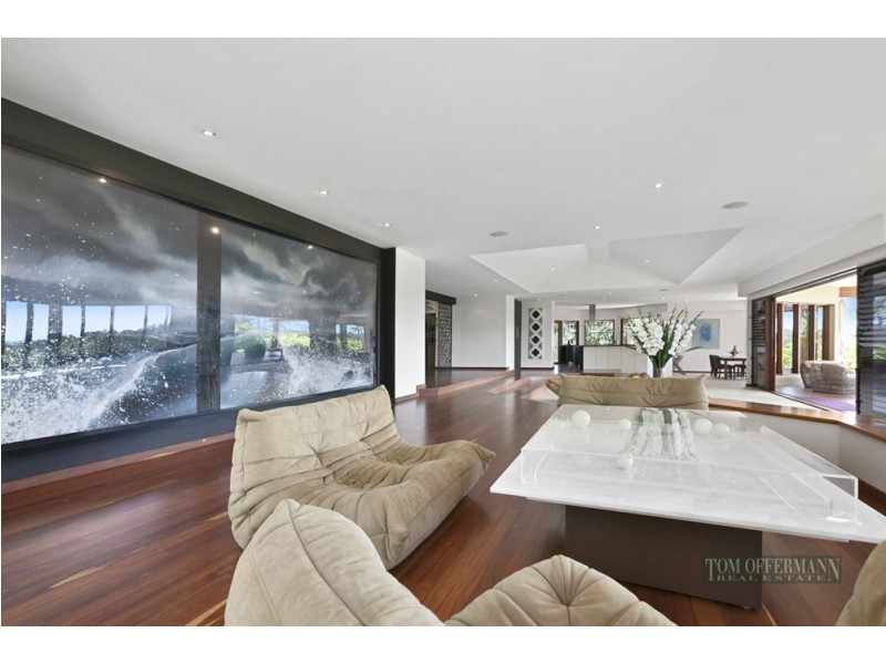 5 Gumboil Road, Lake Macdonald QLD 4563