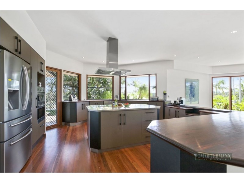 5 Gumboil Road, Lake Macdonald QLD 4563