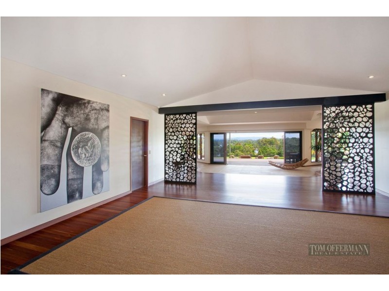 5 Gumboil Road, Lake Macdonald QLD 4563
