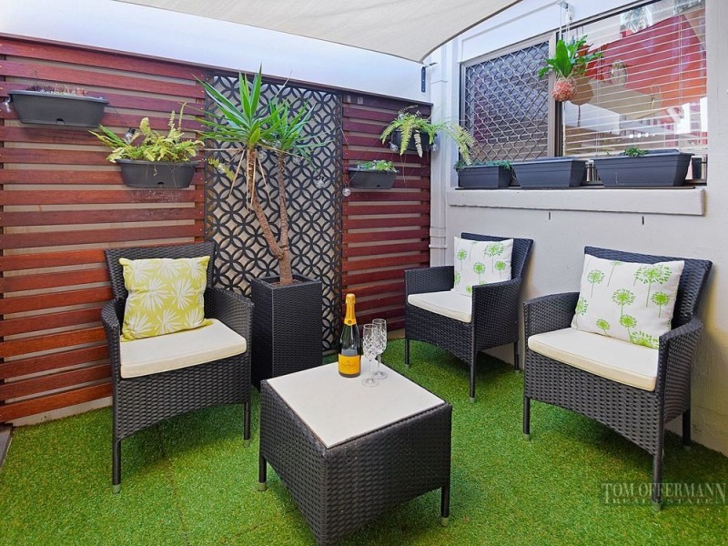 9/124 Noosa Parade, Noosaville QLD 4566