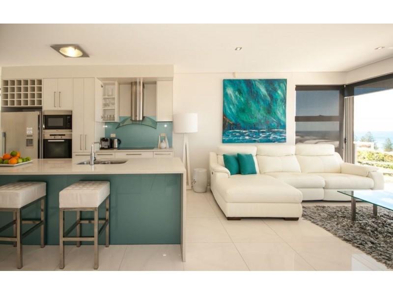 2/63 Elanda St, Sunshine Beach QLD 4567