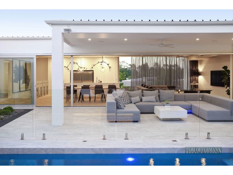 7 White Beech Rd, Noosa Heads QLD 4567