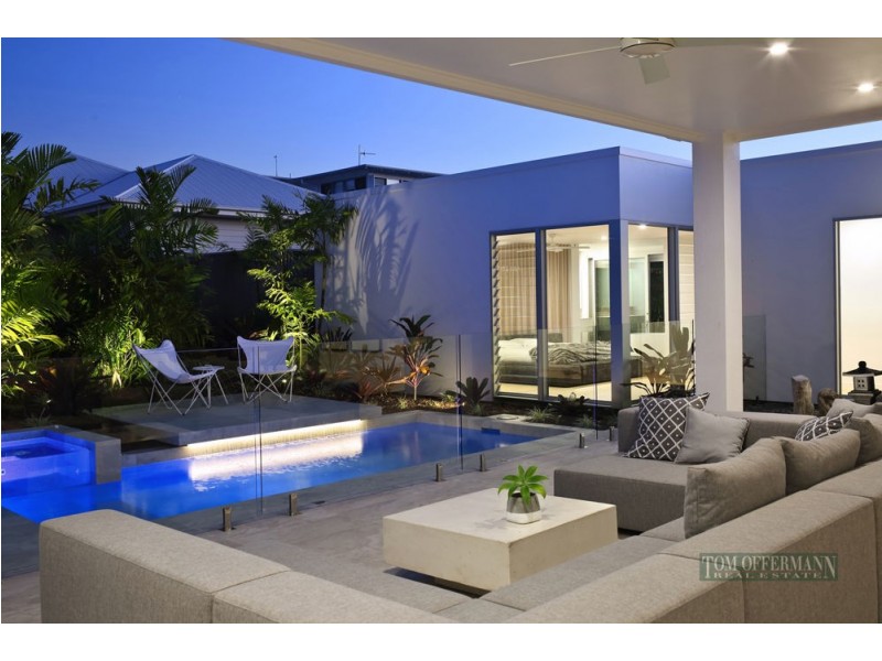 7 White Beech Rd, Noosa Heads QLD 4567