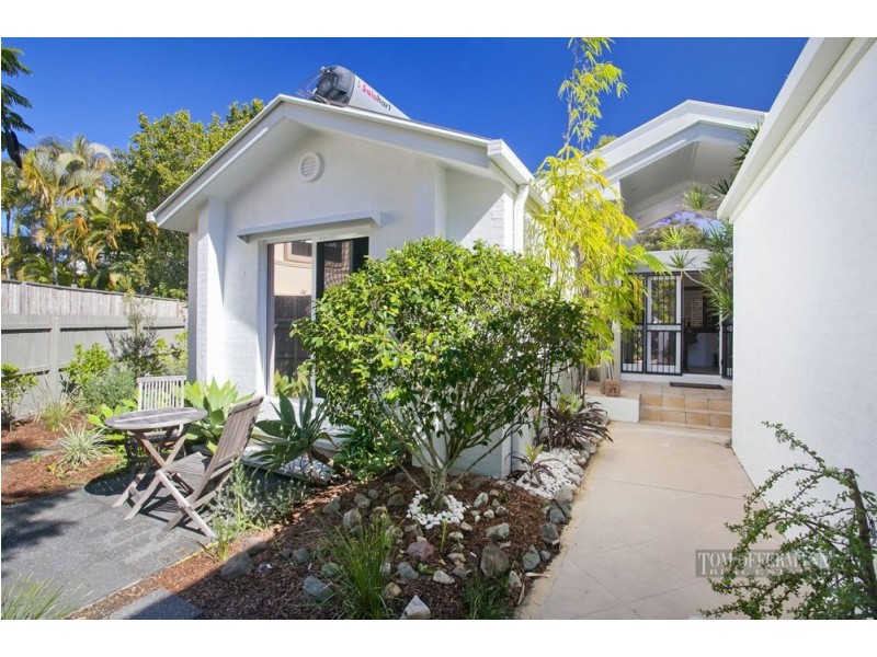 33 Waterside Court, Noosa Waters QLD 4566