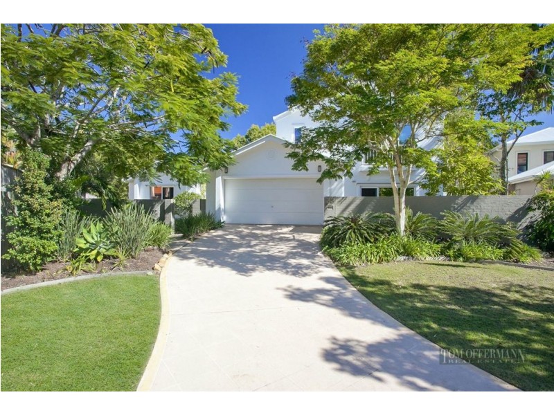 33 Waterside Court, Noosa Waters QLD 4566
