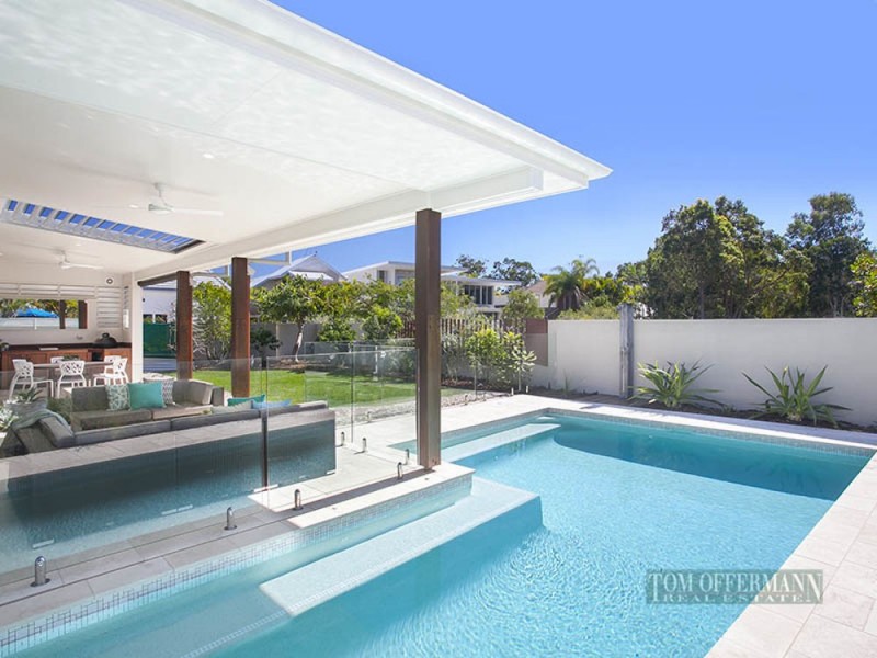 42 Wyuna Drive, Noosaville QLD 4566