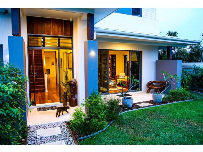 42 Wyuna Drive, Noosaville QLD 4566