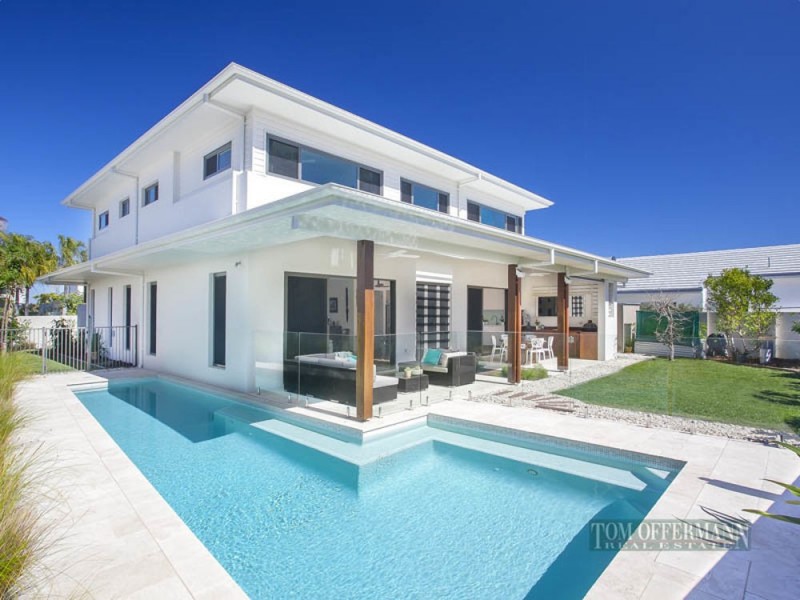 42 Wyuna Drive, Noosaville QLD 4566