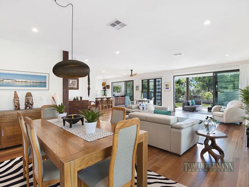 42 Wyuna Drive, Noosaville QLD 4566