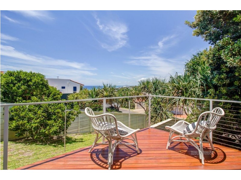7 Kiamba Court, Sunshine Beach QLD 4567