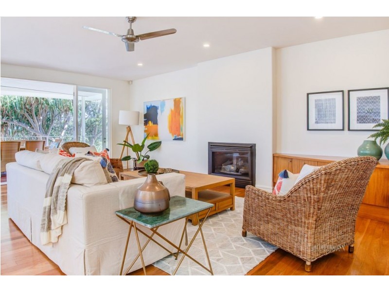 7 Kiamba Court, Sunshine Beach QLD 4567