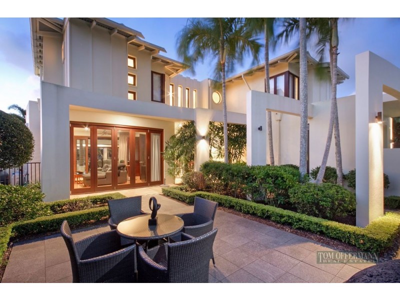 33 Masthead Quay, Noosa Waters QLD 4566