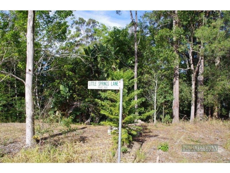 16 Little Springs Lane, Lake Macdonald QLD 4563