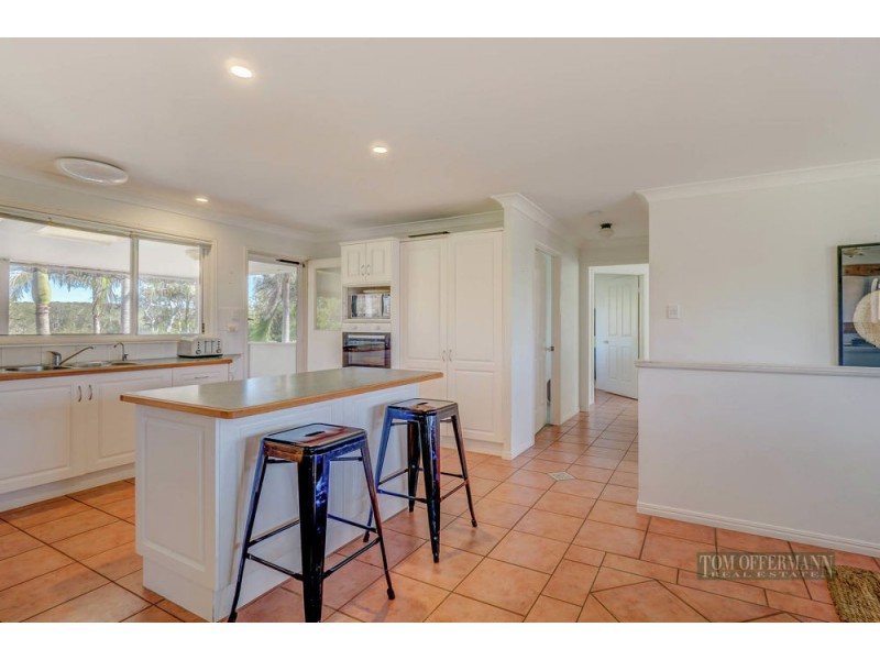 13 Moonbeam Crescent, Castaways Beach QLD 4567