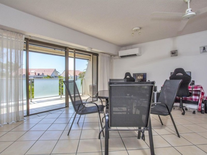 10/6 Edgar Bennett Ave, Noosa Heads QLD 4567