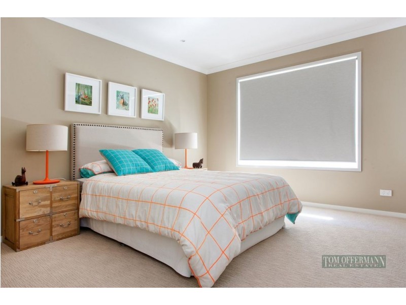 9 Lake Edge Drive, Noosa Heads QLD 4567