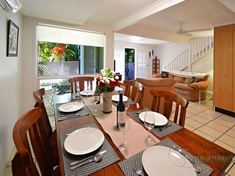 1/287 Weyba Rd, Noosaville QLD 4566