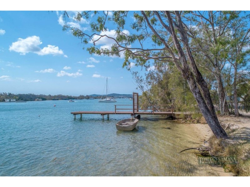 Jetty 5 Hilton Esplanade, Tewantin QLD 4565