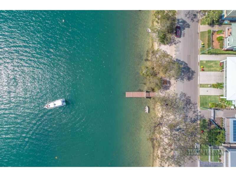 Jetty 5 Hilton Esplanade, Tewantin QLD 4565