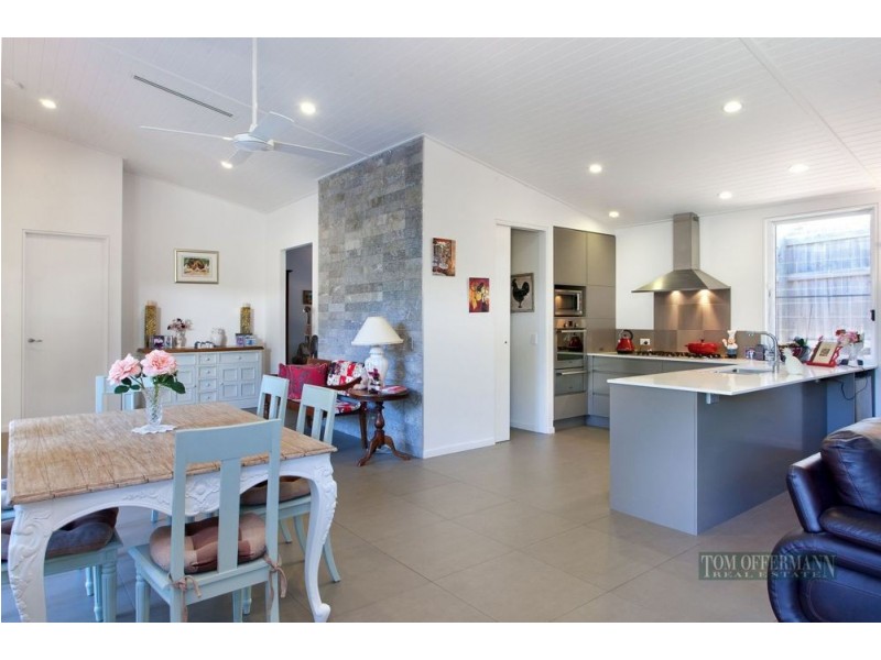 35 Jacksonia Place, Noosaville QLD 4566