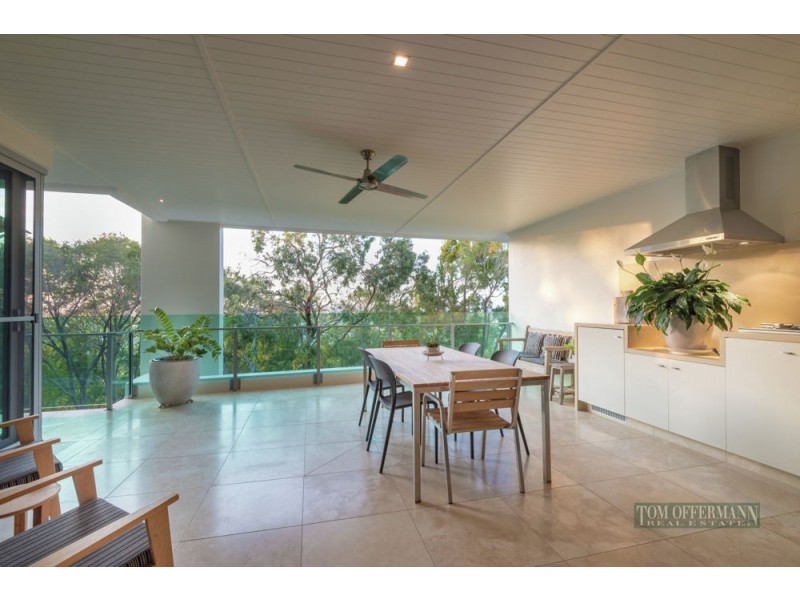 16/8 Serenity Close, Noosa Heads QLD 4567